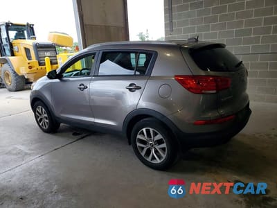 Drugie zdjęcie samochodu z przodu: 2015 KIA SPORTAGE LX VIN:KNDPB3AC3F7698638 - miniatura