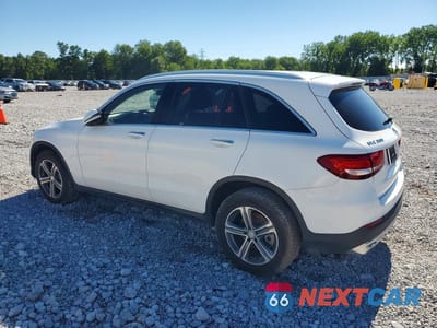 Drugie zdjęcie samochodu z przodu: 2016 MERCEDES-BENZ GLC 300 4MATIC VIN:WDC0G4KB5GF022790 - miniatura
