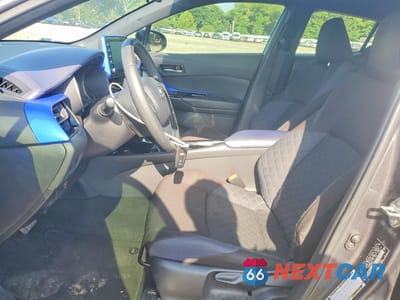 Zdjęcie 7 z 12 samochodu: 2020 TOYOTA C-HR XLE VIN:JTNKHMBX6L1077128 - miniatura