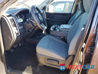 Zdjęcie 7 z 12 samochodu: 2017 RAM 3500 ST VIN:3C63R3CL7HG550109 - miniatura