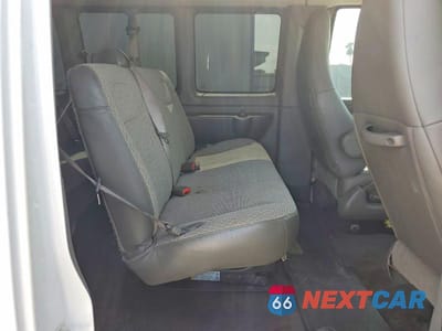Zdjęcie 11 z 13 samochodu: 2019 CHEVROLET EXPRESS G3500 LT VIN:1GAZGPFG2K1248899 - miniatura