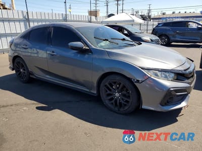 Czwarte zdjęcie samochodu z boku: 2021 HONDA CIVIC SPORT VIN:SHHFK7H48MU410328 - miniatura