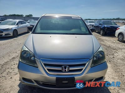 Piąte zdjęcie samochodu w środku: 2006 HONDA ODYSSEY LX VIN:5FNRL38266B129635 - miniatura