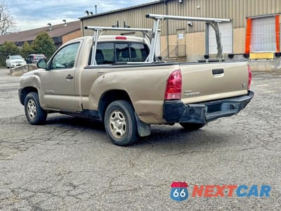 Trzecie zdjęcie samochodu z tyłu: 2008 TOYOTA TACOMA BASE VIN:5TENX22N08Z512617 - miniatura