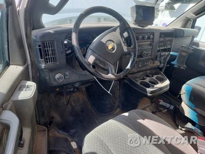 Zdjęcie 8 z 13 samochodu: 2021 CHEVROLET EXPRESS G4500 VIN:1HA6GVC74MN001152 - miniatura