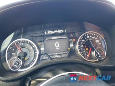 Zdjęcie 9 z 12 samochodu: 2022 RAM 1500 LARAMIE VIN:1C6RREJT9NN277704 - miniatura