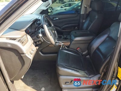 Zdjęcie 7 z 13 samochodu: 2018 CHEVROLET SUBURBAN K1500 LT VIN:1GNSKHKC0JR371284 - miniatura
