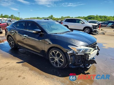 Czwarte zdjęcie samochodu z boku: 2017 NISSAN MAXIMA 3.5 SV VIN:1N4AA6AP6HC375469 - miniatura