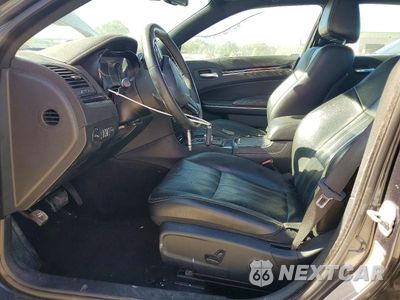 Zdjęcie 7 z 13 samochodu: 2018 CHRYSLER 300 S VIN:2C3CCAGGXJH267564 - miniatura