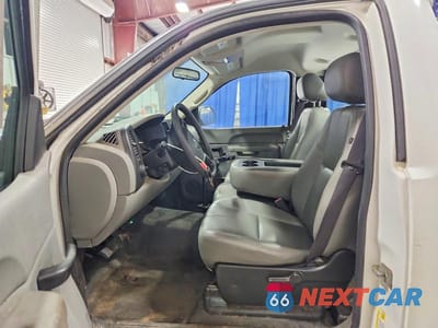 Zdjęcie 7 z 12 samochodu: 2010 GMC SIERRA C1500 VIN:1GTPCTEX8AZ159603 - miniatura