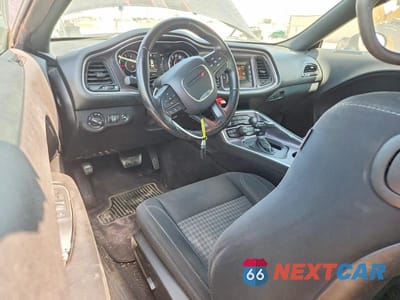 Zdjęcie 8 z 12 samochodu: 2016 DODGE CHALLENGER R/T VIN:2C3CDZBT4GH218532 - miniatura