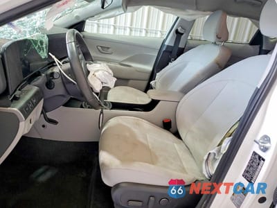Zdjęcie 7 z 14 samochodu: 2025 HYUNDAI KONA SEL VIN:KM8HBCAB0SU337631 - miniatura