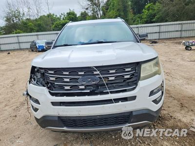 Piąte zdjęcie samochodu w środku: 2017 FORD EXPLORER XLT VIN:1FM5K7DH4HGB12839 - miniatura