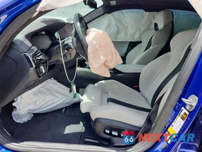 Zdjęcie 7 z 12 samochodu: 2022 BMW M5 VIN:WBS83CH06NCK64273 - miniatura