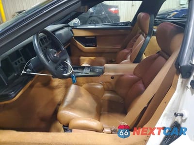 Zdjęcie 7 z 12 samochodu: 1989 CHEVROLET CORVETTE VIN:1G1YY2188K5122325 - miniatura