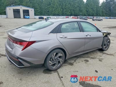 Trzecie zdjęcie samochodu z tyłu: 2024 HYUNDAI ELANTRA SEL VIN:KMHLS4DG9RU646645 - miniatura