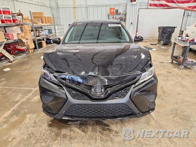 Piąte zdjęcie samochodu w środku: 2020 TOYOTA CAMRY SE NIGHTSHADE VIN:4T1G11AK9LU358966 - miniatura