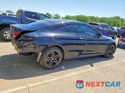 Trzecie zdjęcie samochodu z tyłu: 2023 MERCEDES-BENZ C 300 4MATIC VIN:W1KWJ8EBXPG121304 - miniatura