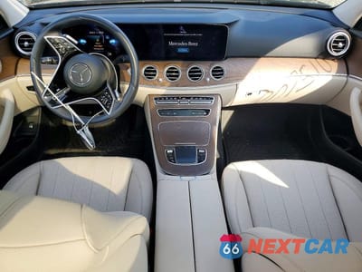 Zdjęcie 8 z 12 samochodu: 2021 MERCEDES-BENZ E 350 4MATIC VIN:W1KZF8EB6MA929002 - miniatura