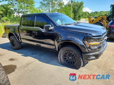 Czwarte zdjęcie samochodu z boku: 2024 FORD F150 XLT VIN:1FTFW3L58RFA73631 - miniatura