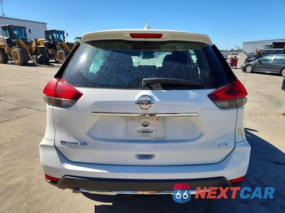 Zdjęcie 6 z 13 samochodu: 2017 NISSAN ROGUE S VIN:KNMAT2MV9HP509388 - miniatura