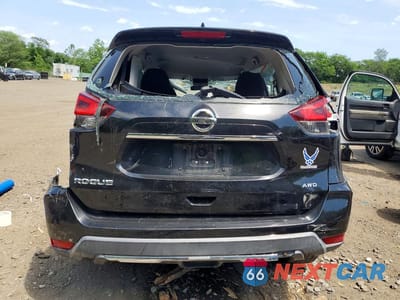Zdjęcie 6 z 14 samochodu: 2018 NISSAN ROGUE S VIN:KNMAT2MV7JP580577 - miniatura