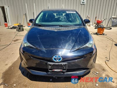 Piąte zdjęcie samochodu w środku: 2016 TOYOTA PRIUS TWO ECO VIN:JTDKARFU2G3020201 - miniatura