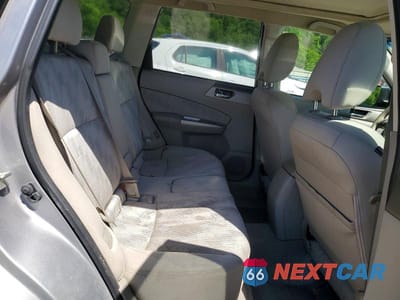 Zdjęcie 11 z 13 samochodu: 2010 SUBARU FORESTER 2.5X PREMIUM VIN:JF2SH6CC1AH780525 - miniatura