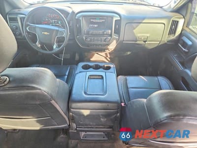 Zdjęcie 8 z 12 samochodu: 2018 CHEVROLET SILVERADO K1500 LT VIN:1GCUKREC0JF152085 - miniatura