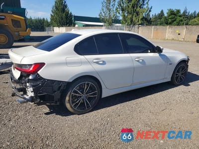 Trzecie zdjęcie samochodu z tyłu: 2023 BMW 330E VIN:3MW39FF05P8D23664 - miniatura