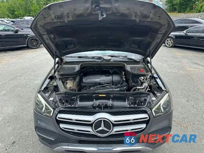 Piąte zdjęcie samochodu w środku: 2020 MERCEDES-BENZ GLE 350 4MATIC VIN:4JGFB4KB6LA213510 - miniatura