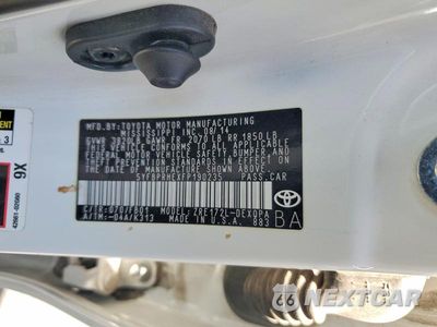 Zdjęcie 13 z 13 samochodu: 2015 TOYOTA COROLLA LE ECO VIN:5YFBPRHEXFP190235 - miniatura