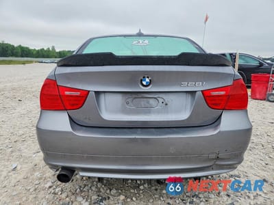 Zdjęcie 6 z 12 samochodu: 2011 BMW 328 XI VIN:WBAPK7C5XBF082860 - miniatura