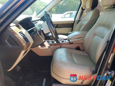 Zdjęcie 7 z 13 samochodu: 2019 LAND ROVER RANGE ROVER HSE VIN:SALGS2SV4KA522830 - miniatura