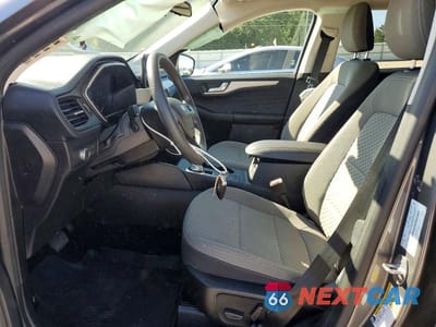 Zdjęcie 7 z 13 samochodu: 2021 FORD ESCAPE SE VIN:1FMCU0G68MUA03525 - miniatura