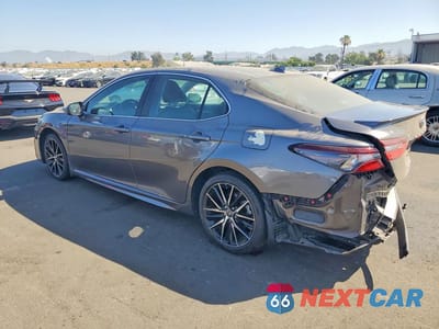 Drugie zdjęcie samochodu z przodu: 2021 TOYOTA CAMRY SE VIN:4T1G11AK2MU553454 - miniatura