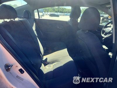 Zdjęcie 10 z 12 samochodu: 2016 KIA RIO LX VIN:KNADM4A3XG6689958 - miniatura