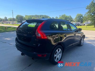 Czwarte zdjęcie samochodu z boku: 2012 VOLVO XC60 3.2 P VIN:YV4940DZ6C2274992 - miniatura