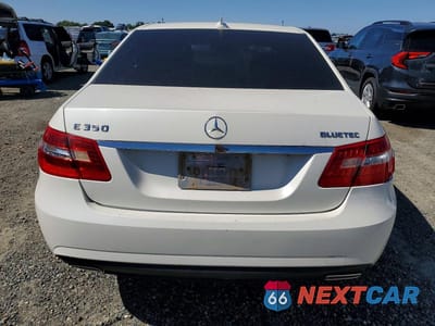 Zdjęcie 6 z 12 samochodu: 2011 MERCEDES-BENZ E 350 BLUETEC VIN:WDDHF2EB9BA372852 - miniatura