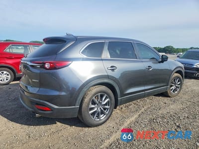 Trzecie zdjęcie samochodu z tyłu: 2021 MAZDA CX-9 SPORT VIN:JM3TCBBY9M0525722 - miniatura
