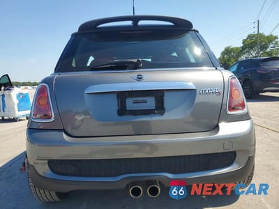 Zdjęcie 6 z 12 samochodu: 2008 MINI COOPER S VIN:WMWMF73548TV35260 - miniatura