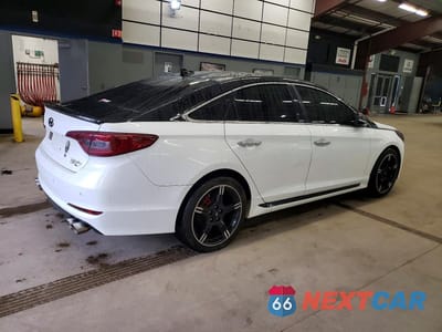 Trzecie zdjęcie samochodu z tyłu: 2015 HYUNDAI SONATA VIN:5NPE34AF9FH057574 - miniatura