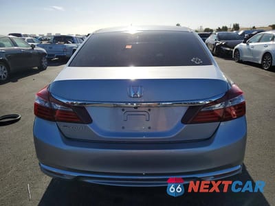 Zdjęcie 6 z 12 samochodu: 2016 HONDA ACCORD LX VIN:1HGCR2F36GA211709 - miniatura
