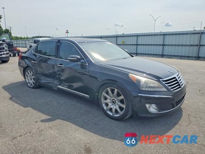 Czwarte zdjęcie samochodu z boku: 2012 HYUNDAI EQUUS SIGNATURE VIN:KMHGH4JH2CU051530 - miniatura
