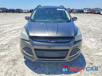 Piąte zdjęcie samochodu w środku: 2015 FORD ESCAPE SE VIN:1FMCU0G96FUB10697 - miniatura