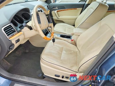 Zdjęcie 7 z 13 samochodu: 2012 LINCOLN MKZ VIN:3LNHL2JC4CR824727 - miniatura