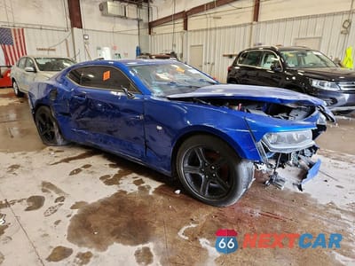 Czwarte zdjęcie samochodu z boku: 2017 CHEVROLET CAMARO LT VIN:1G1FB1RS0H0126085 - miniatura