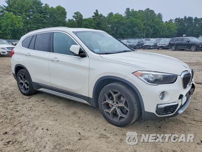 Czwarte zdjęcie samochodu z boku: 2018 BMW X1 XDRIVE28I VIN:WBXHT3C34J5L30815 - miniatura