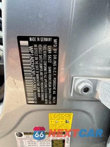 Zdjęcie 10 z 10 samochodu: 2015 PORSCHE MACAN S VIN:WP1AB2A53FLB55393 - miniatura