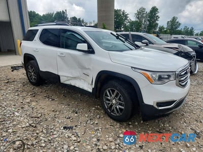 Czwarte zdjęcie samochodu z boku: 2017 GMC ACADIA SLT-1 VIN:1GKKNULS8HZ117724 - miniatura